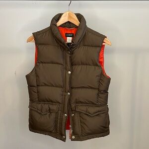 J. CREW Olive Green Down Puffer Vest style 64865 Full Zip and Snap Women's S